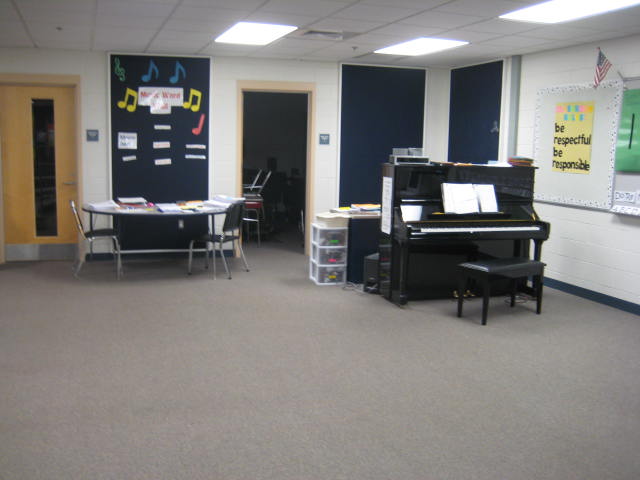 Oak Street Elementary School Franklin MA - music room