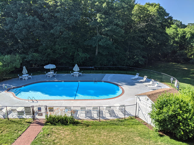 Franklin Crossing condos Franklin MA pool Warren Reynolds